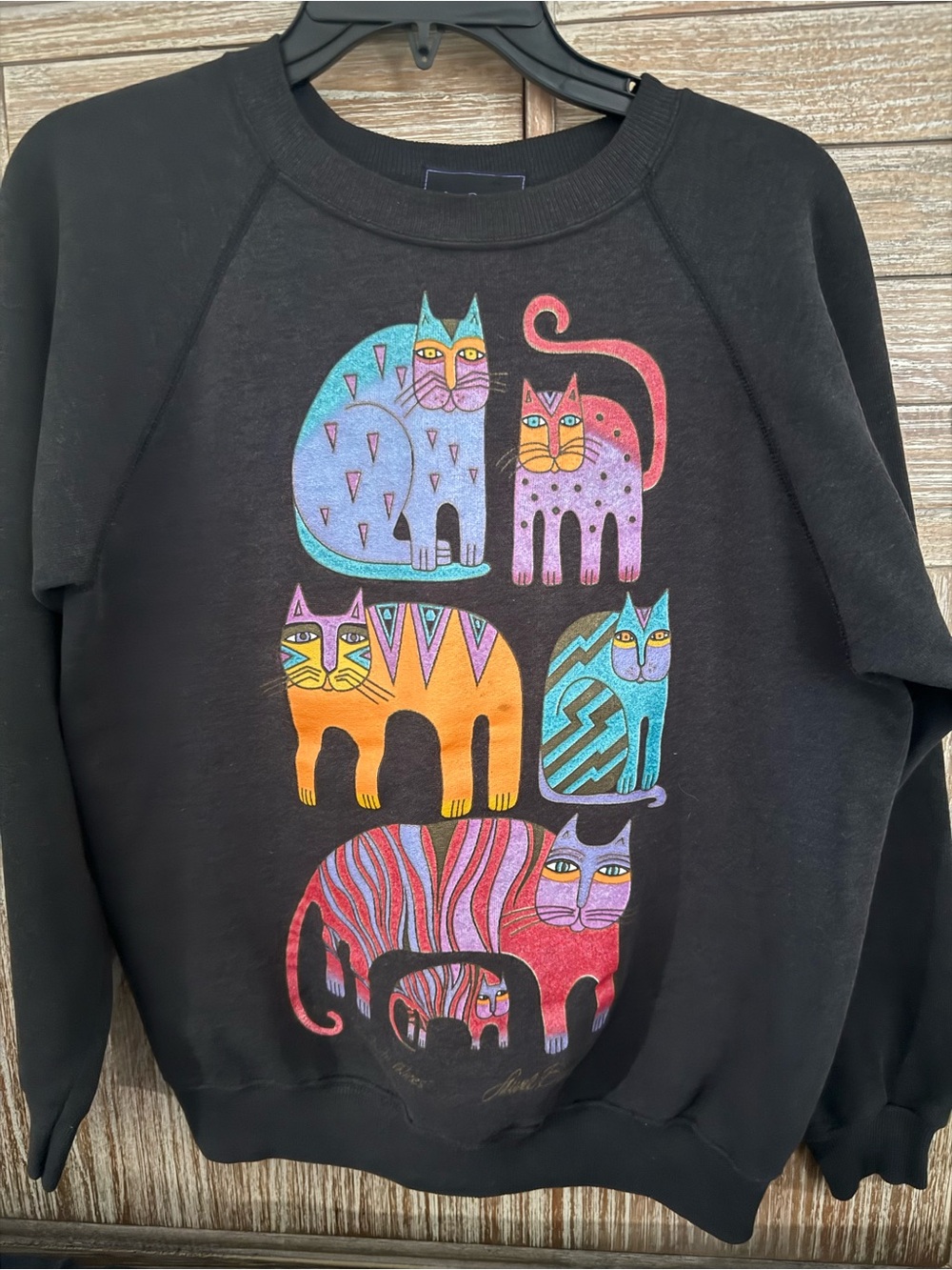 Vintage 90’s Size small Laurel Burch Black “Fantastic Felines” Sweatshirt